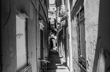 Die schmalen Gassen von Kerkyra (14)