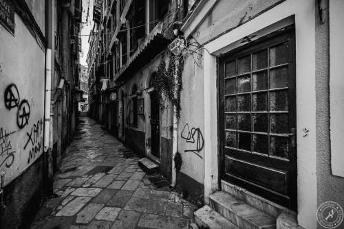 Die schmalen Gassen von Kerkyra (20)