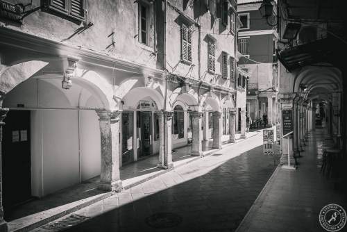 Die schmalen Gassen von Kerkyra (23)