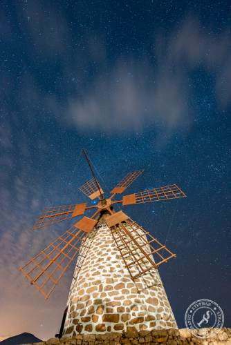 Molino de Tefia with stars