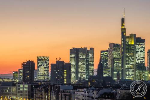 Frankfurt_Skyline_Sonnenuntergang_230123_-4