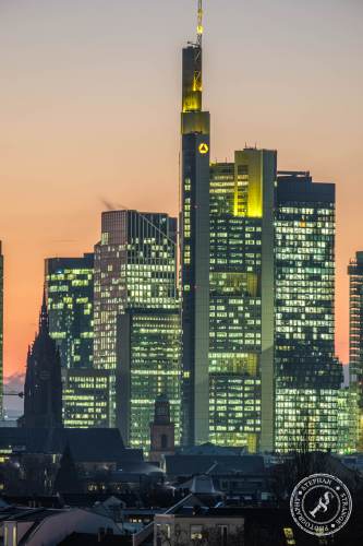 Frankfurt_Skyline_Sonnenuntergang_230123_-6